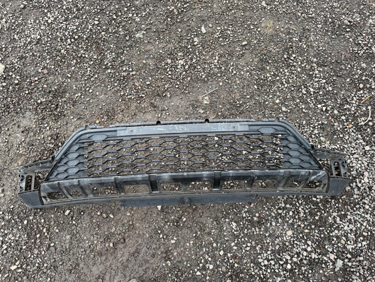 GENUINE VOLKSWAGEN T-ROC Mk1 2018-2023 Front Bumper Grille 2GA805903D