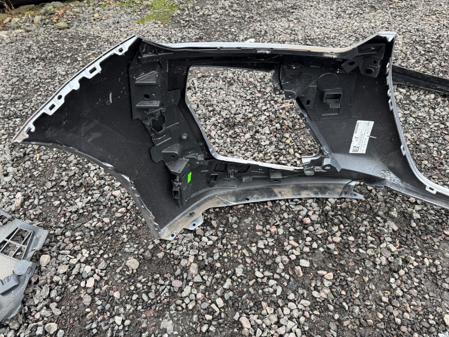 PEUGEOT 208 GT (P21) FACELIFT 2023-ON FRONT BUMPER 9855772080 9855781280 DENTED