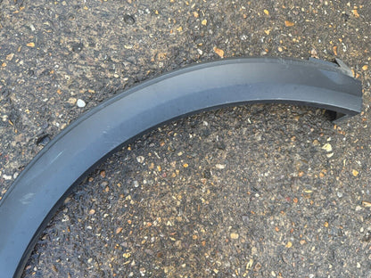 CITROËN DS3 Cabrio/ DS7 Rear Wheel Arch Trim Right 9817250177 Damaged