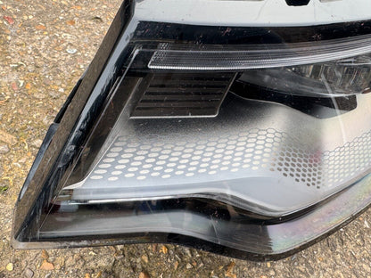 LAND ROVER DISCOVERY 5 L462 LEFT LED HEADLIGHT 2021-ON MY4213W030DB DAMAGED