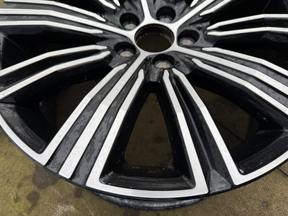 Genuine 2021 Volvo S60 V60 S90 V90 18" 8J single alloy wheel 31471312