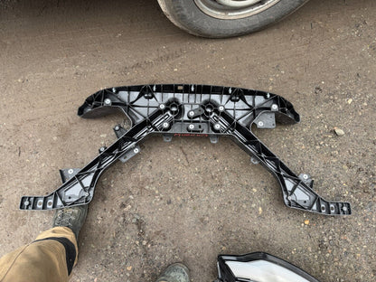 2024 Tesla Model Y 20-2024 Front Bumper Reinforcement Slam Panel 1660012-99-C