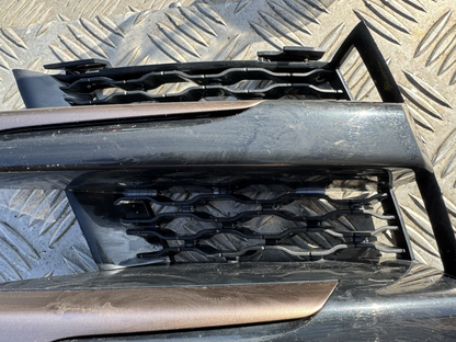 Range Rover Velar Grille Front Left J8A2-17E852-AB genuine J8A217E852AB