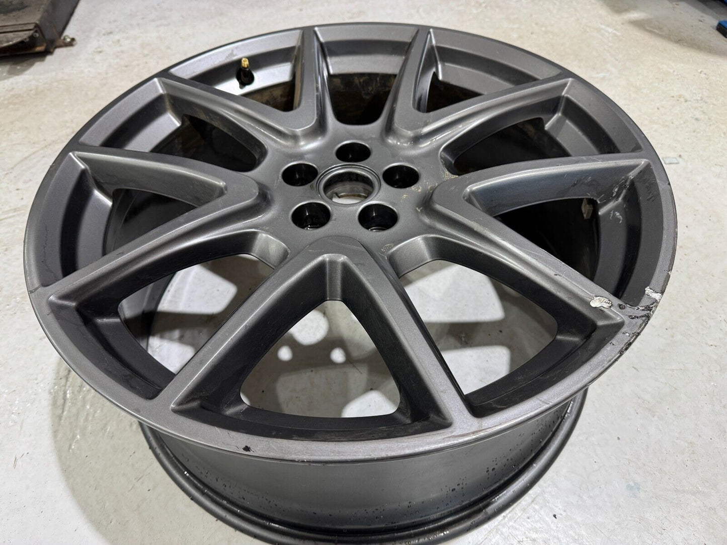21" 2024 RANGE ROVER VELAR ALLOY WHEEL GREY 5109 8.5Jx21 SCRATCHED