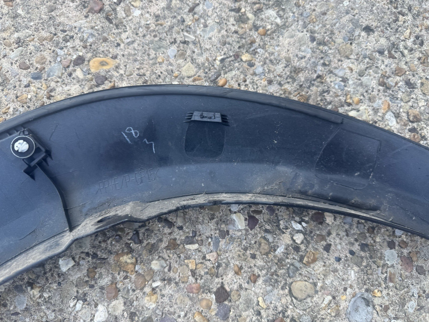LEXUS NX AZ10 Rear Right Fender Molding 75605-78010  2015