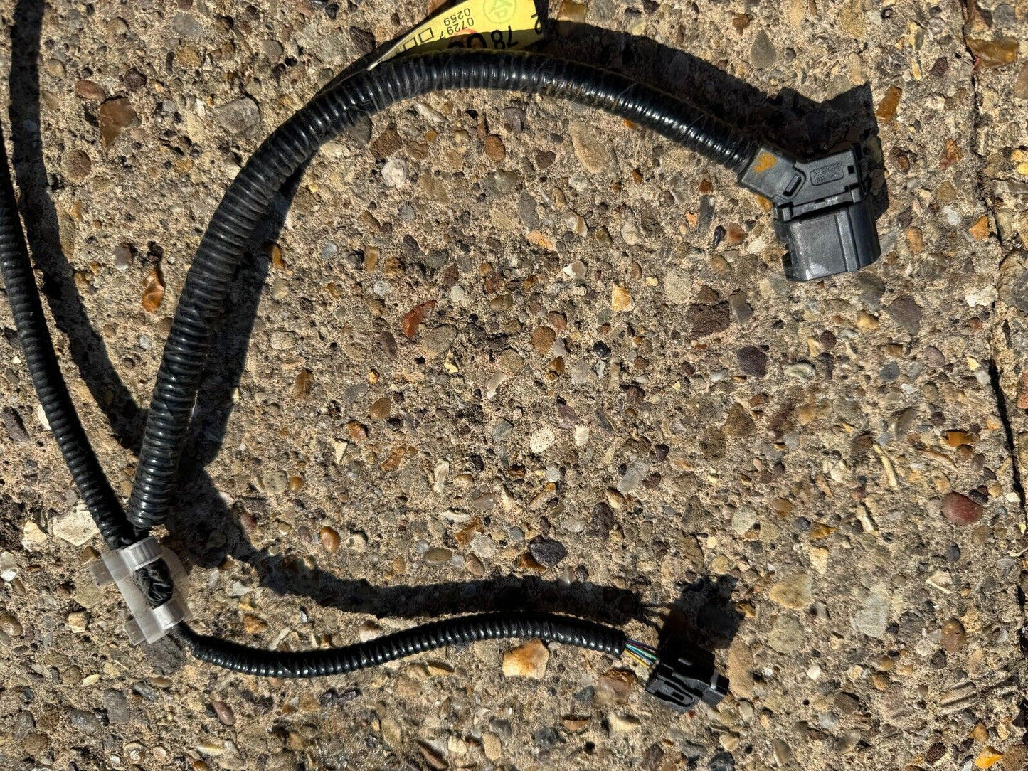 LEXUS NX I (AZ10) VA2501184  Parking sensors cable harness, rear 8934133220C2