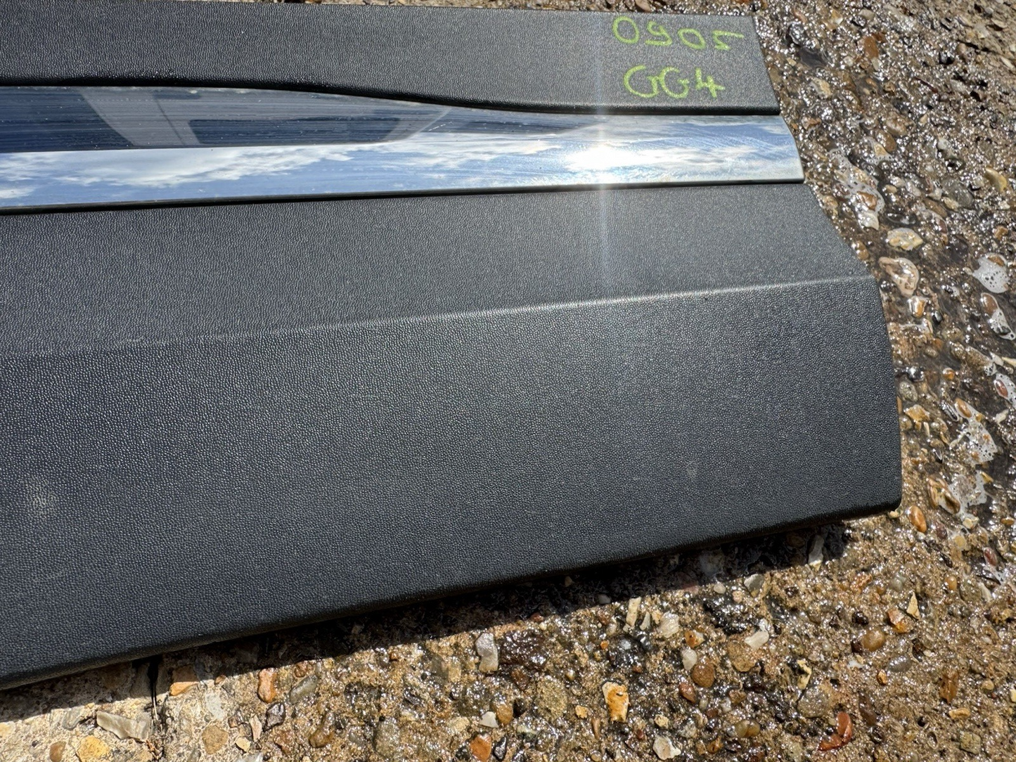 Mercedes GLA H247 Rear Right Side Door Moulding 2020 ON A2477375000 Genuine
