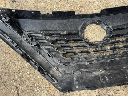 NISSAN QASHQAI Front Grill 2021-2024 | OEM 62310-6UM Used Genuine