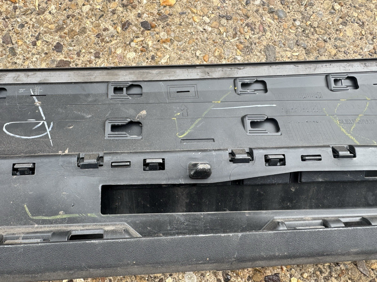 GENUINE AUDI Q5 80A SE REAR RIGHT DOOR LOWER MOULD 2017-ON 80A853970A