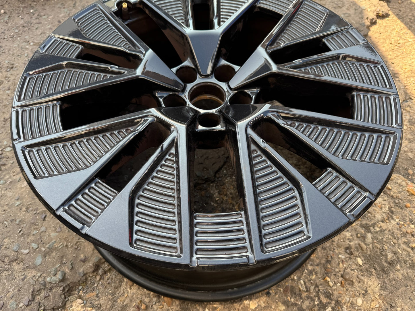 GENUINE AUDI RSQ7 RSQ8 9.5J X 21  ALLOY WHEEL 4KE601025AE GREAT WHEEL! CHEAP!