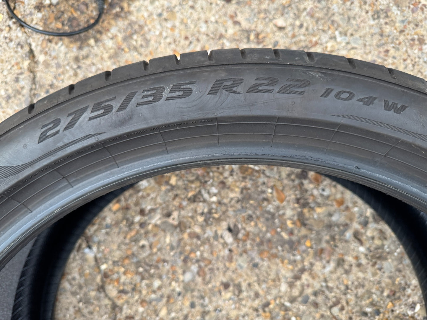 X1 275 35 22 104W PIRELLI P ZERO VOL PNCS 4.8mm Dot-3524