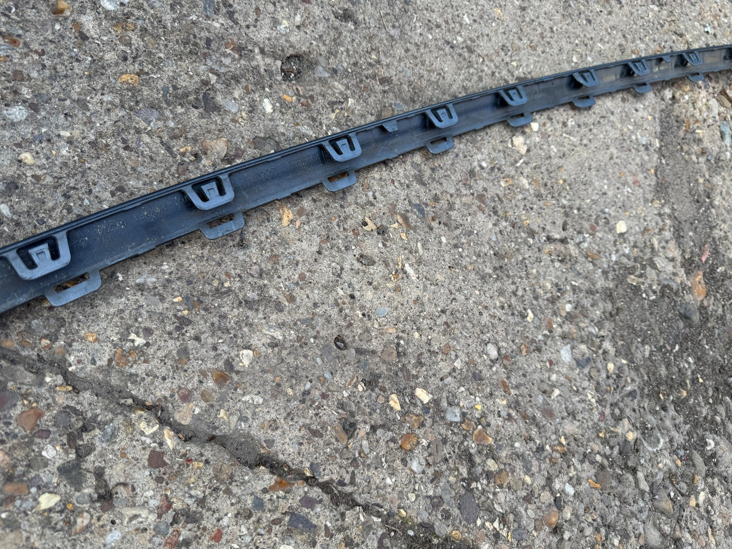 AUDI Q7 (4M) S-LINE 2020-24 FRONT BUMPER LOWER SPOILER GENUINE 4M0853245X