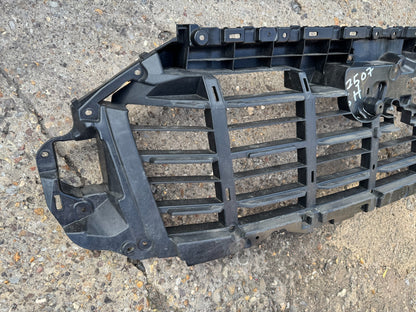 Audi Q7 Front Bumper Grill Support Bracket 2019 ON 4M0807233D Genuine DAMAGED