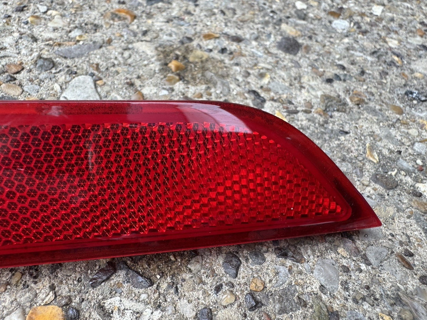 kia optima rear bumber reflector light strip 82406-d4300 RH