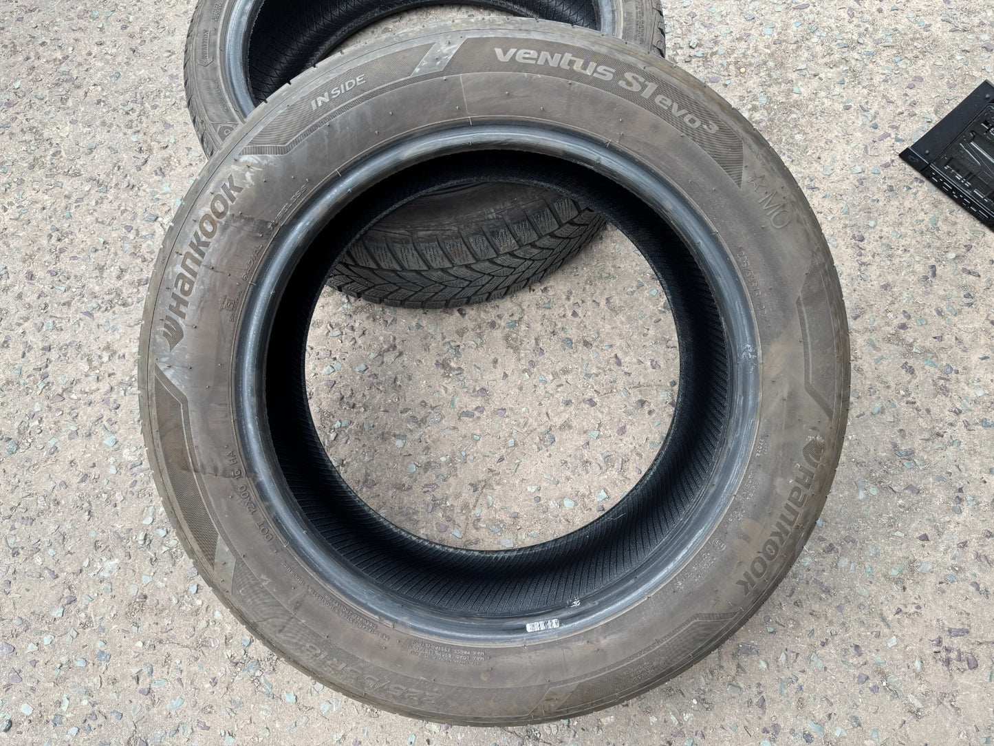 225/55r18 102Y XL Hankook Ventus S1 evo3 * MO 2255518 225 55 18 2024 2 in stock