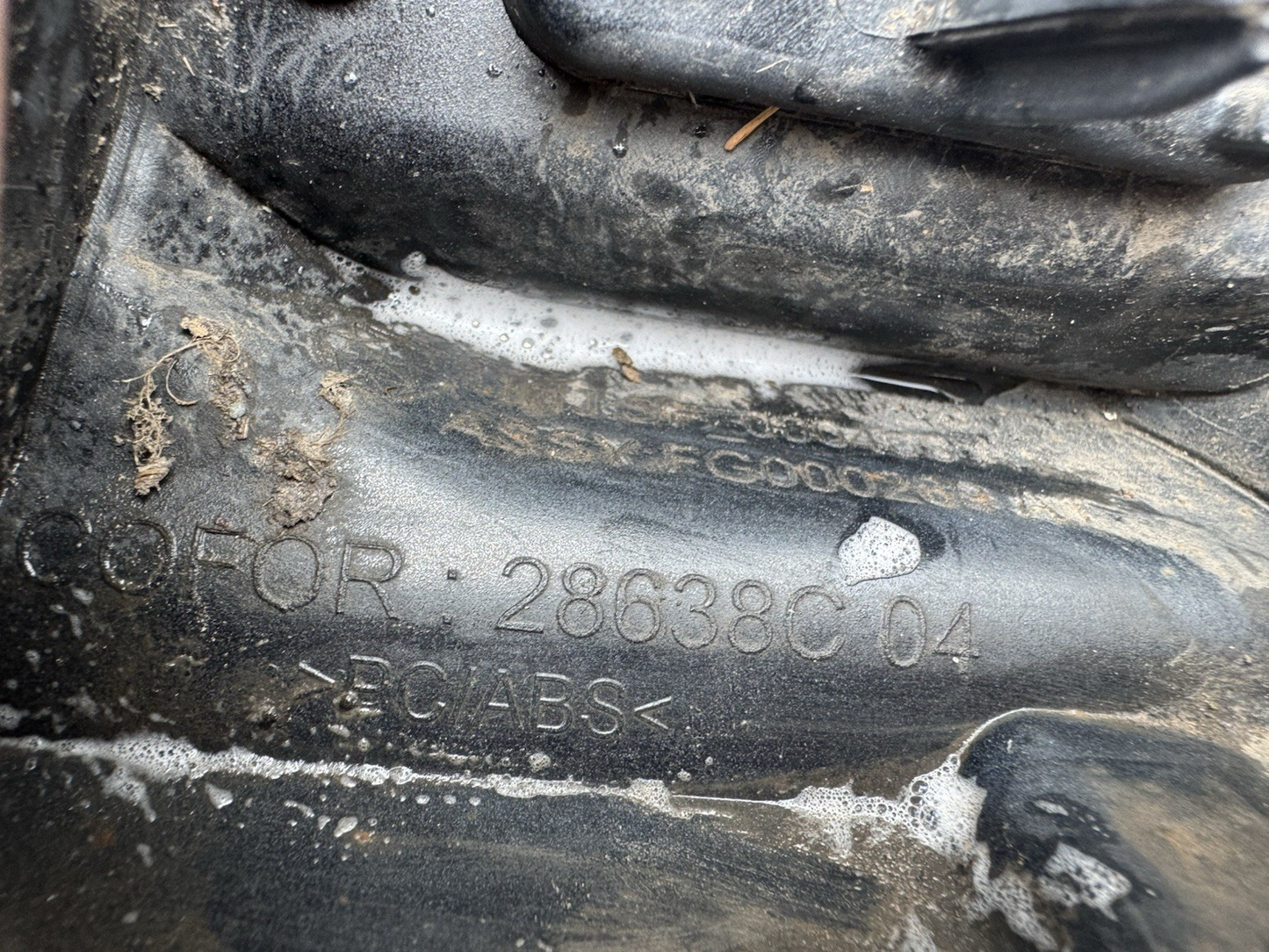 2017 PEUGEOT 3008 Mk2 Rear Right Wheel Arch/Spat 28638-c04