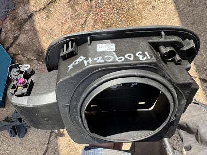 19-ON MERCEDES BENZ CLA C118 CHARGING PORT RECESS FLAP HOUSING A1186309600