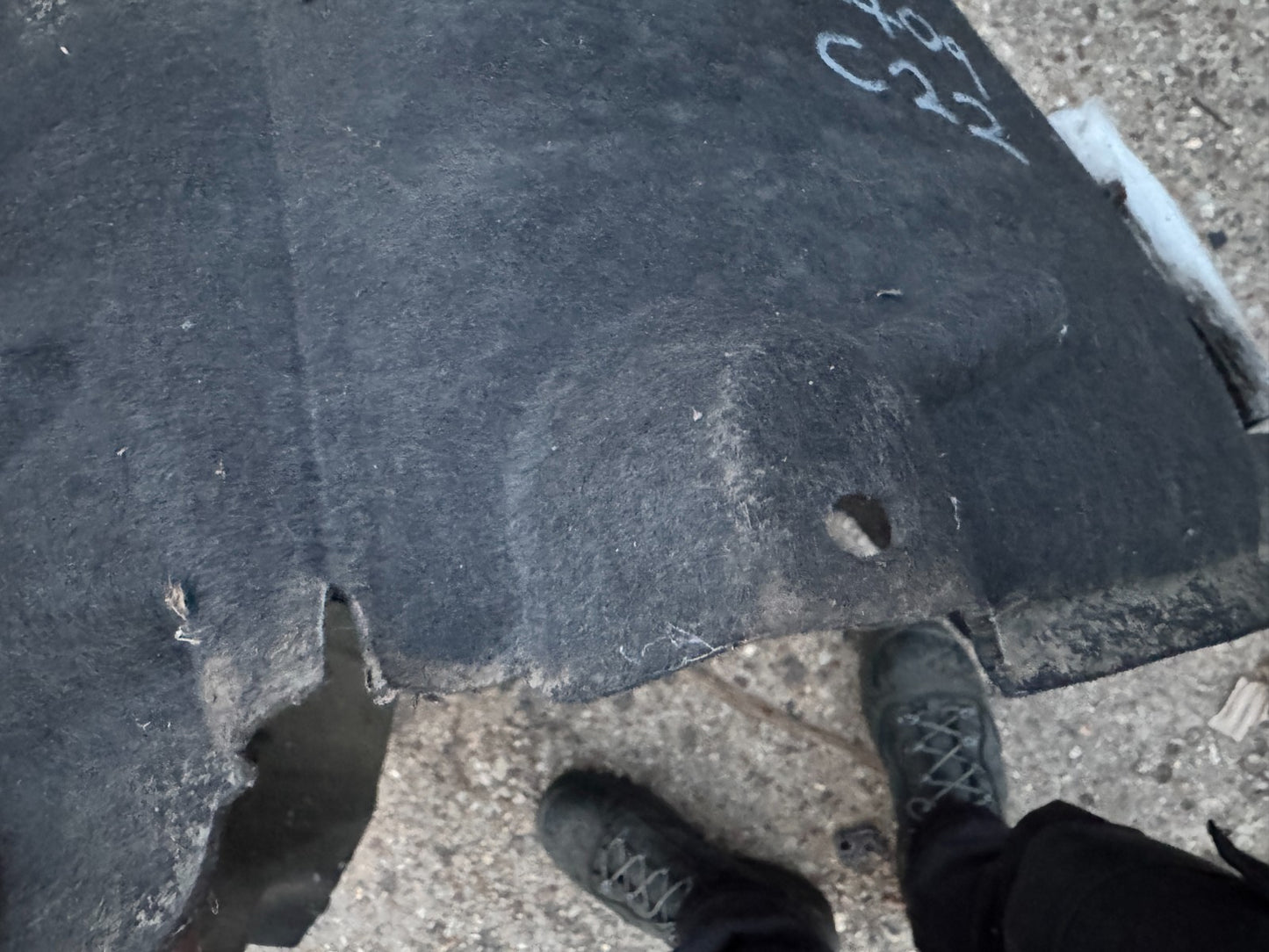Wheel arch liner genuine front left jaguar i-pace x590 m9d3-16a574-ad