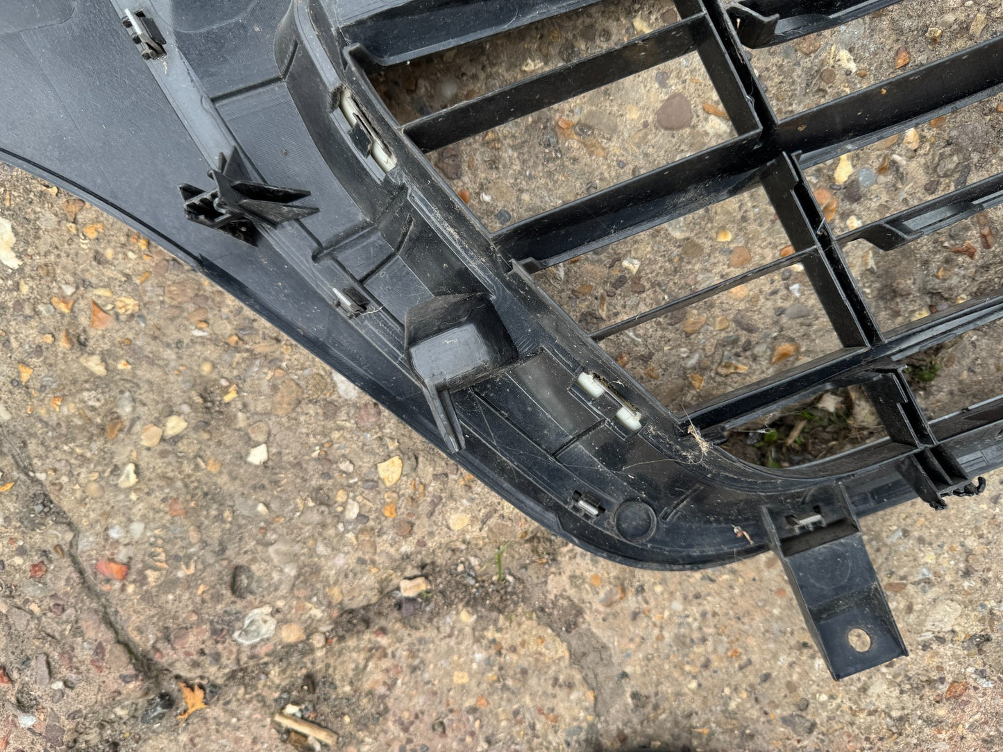 PEUGEOT BOXER MK3 2017 FRONT BUMPER CENTRE GRILL GRILLE 1314847070