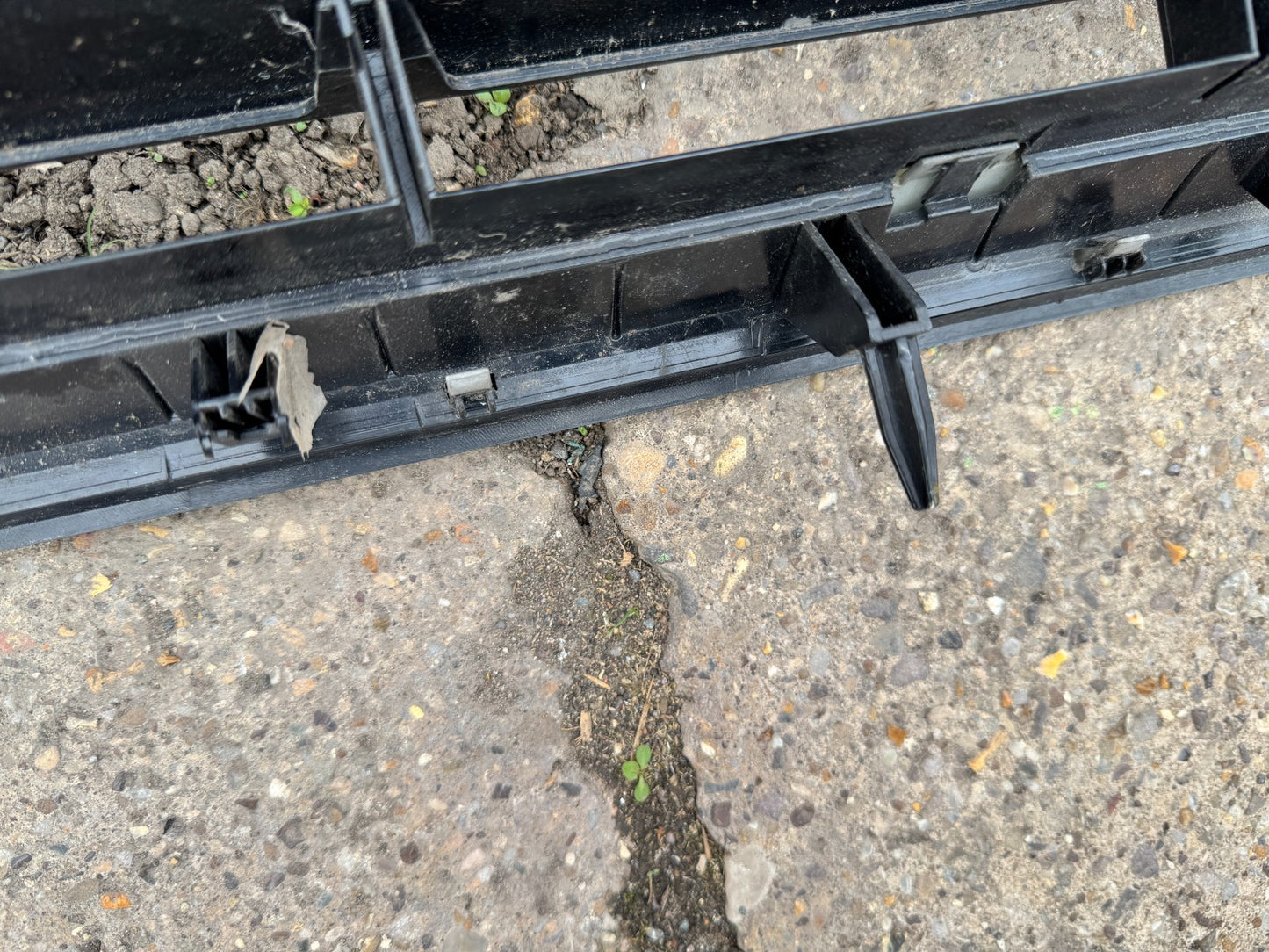 PEUGEOT BOXER MK3 2017 FRONT BUMPER CENTRE GRILL GRILLE 1314847070