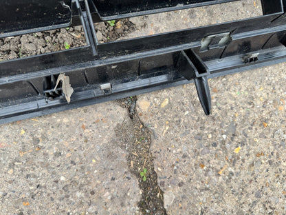 PEUGEOT BOXER MK3 2017 FRONT BUMPER CENTRE GRILL GRILLE 1314847070