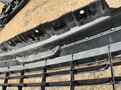 PEUGEOT BOXER MK3 2017 FRONT BUMPER CENTRE GRILL GRILLE 1314847070