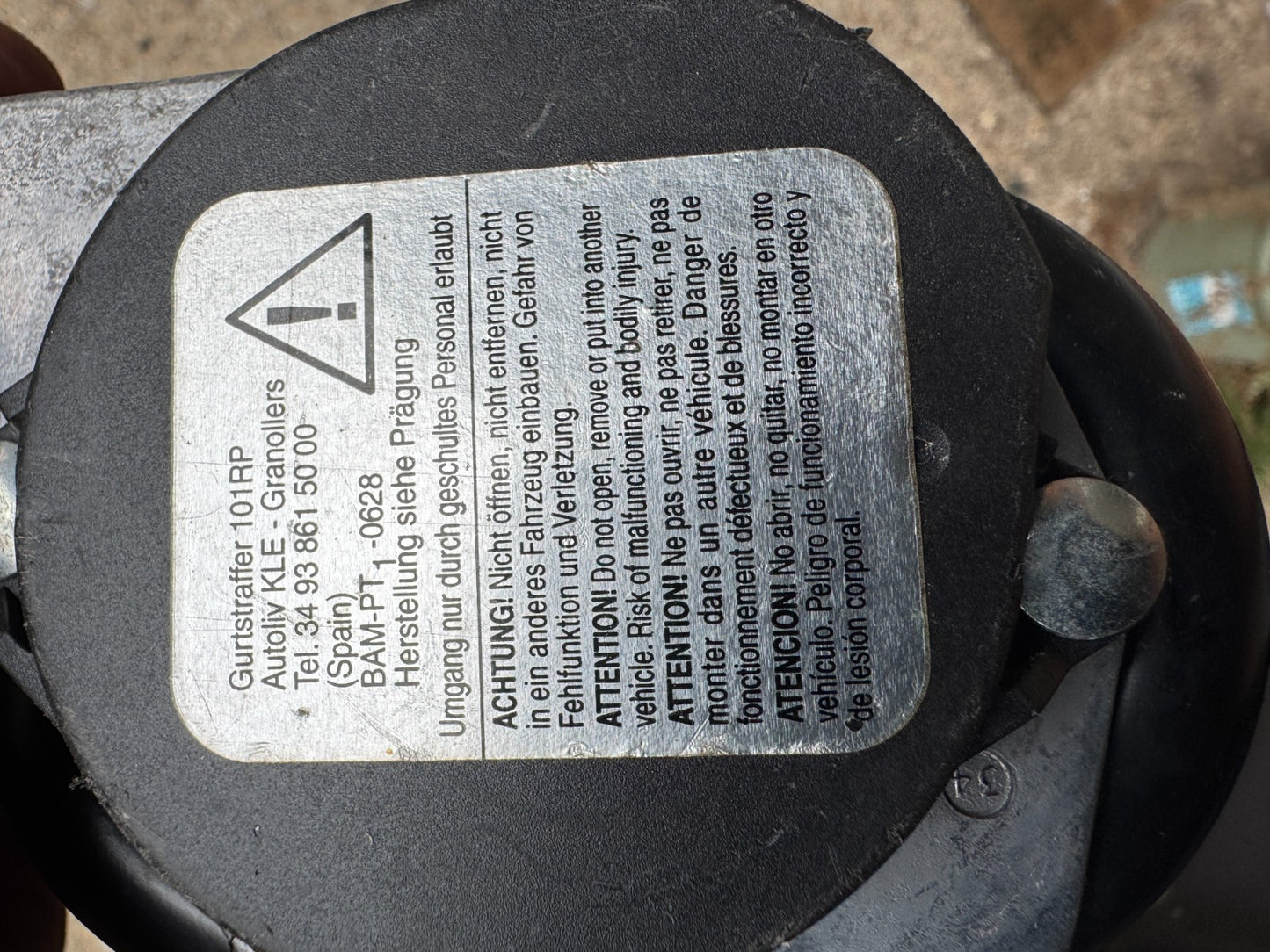 MERCEDES VITO 113 CDI LSM E5  RIGHT FRONT O/S/F SEAT BELT G6047613B