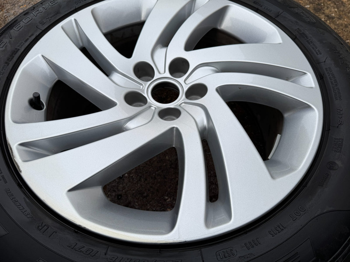 GENUINE RANGE ROVER EVOQUE L551 18" 8J SILVER ALLOY WHEEL K8D21007CA