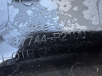 KIA SPORTAGE NQ5 Rear Right Fender Arch Trim 87744-P2100 Scratched