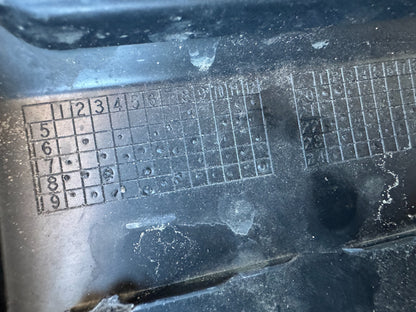 LAND ROVER DISCOVERY 5 DOOR MOULDING 2022 P/S FRONT R-DYANAMIC L462 SE HY3M21065