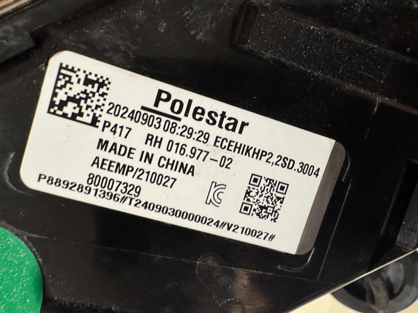 Polestar 4 2025 Right Tail Light P8892891396 SLIGHT DAMAGE SEE PHOTOS 5,6,7