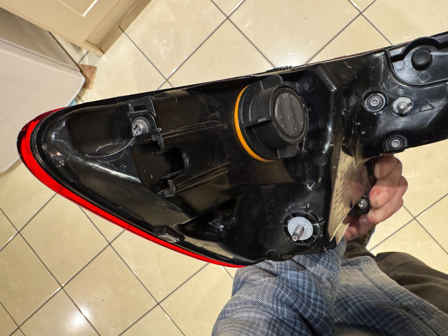 Polestar 4 2025 Right Tail Light P8892891396 SLIGHT DAMAGE SEE PHOTOS 5,6,7