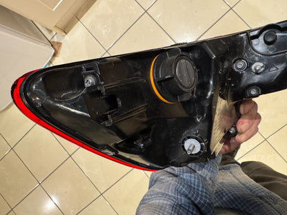 Polestar 4 2025 Right Tail Light P8892891396 SLIGHT DAMAGE SEE PHOTOS 5,6,7