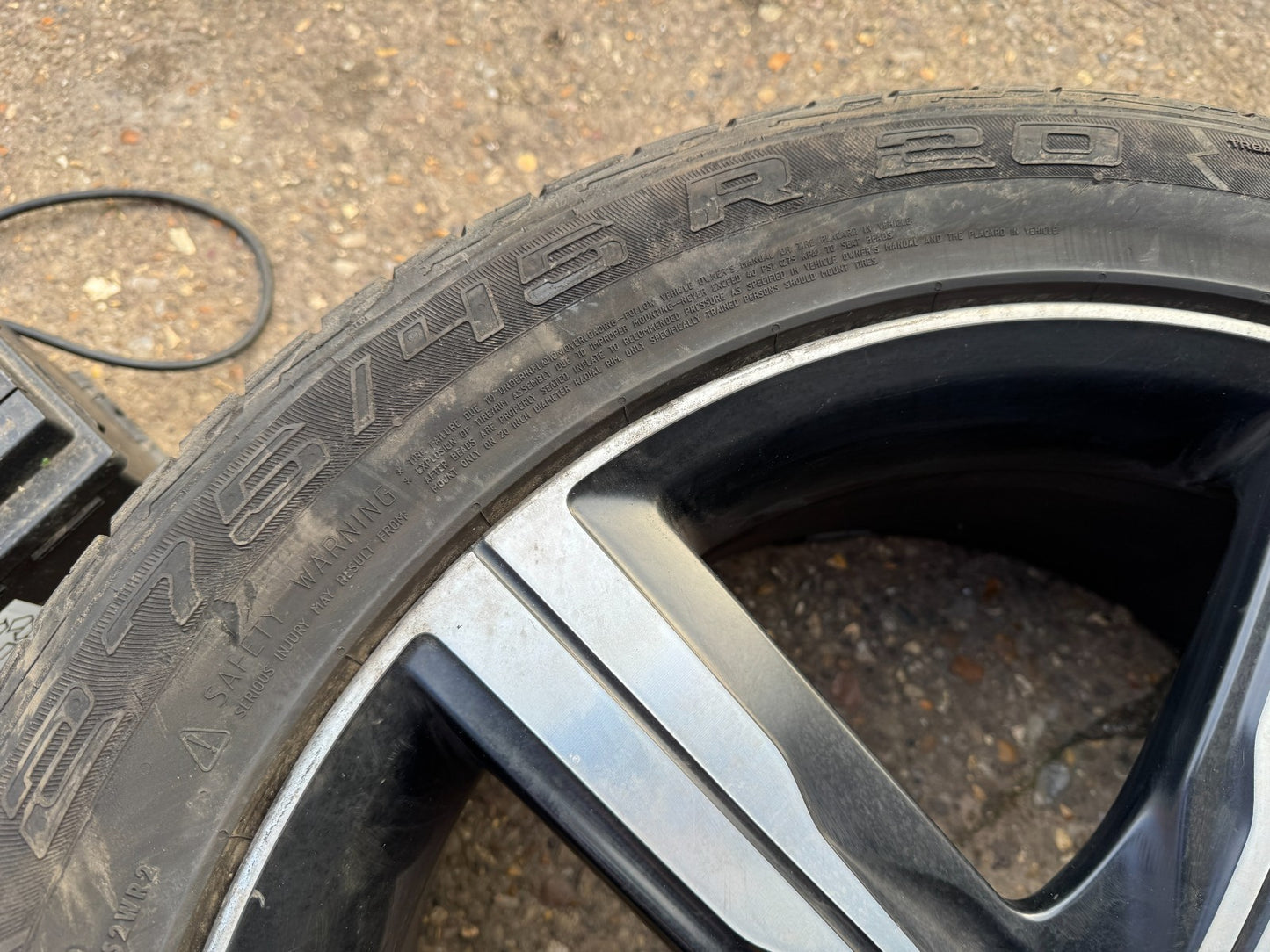 Continental Cross Contact UHP 275/45/20 275 45 20 110W XL 7MM 2023 tyre