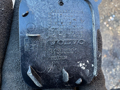 Volvo Xc90 Rear Bumper Tow Eye Cover 31353391 Excellent Next Day Delivery