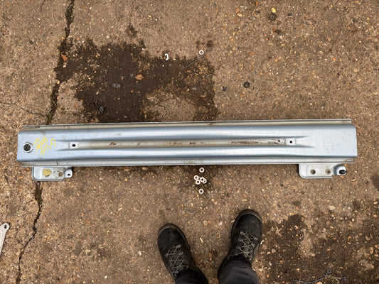 polestar crash bar (possibly polestar 4, compare part numbers)