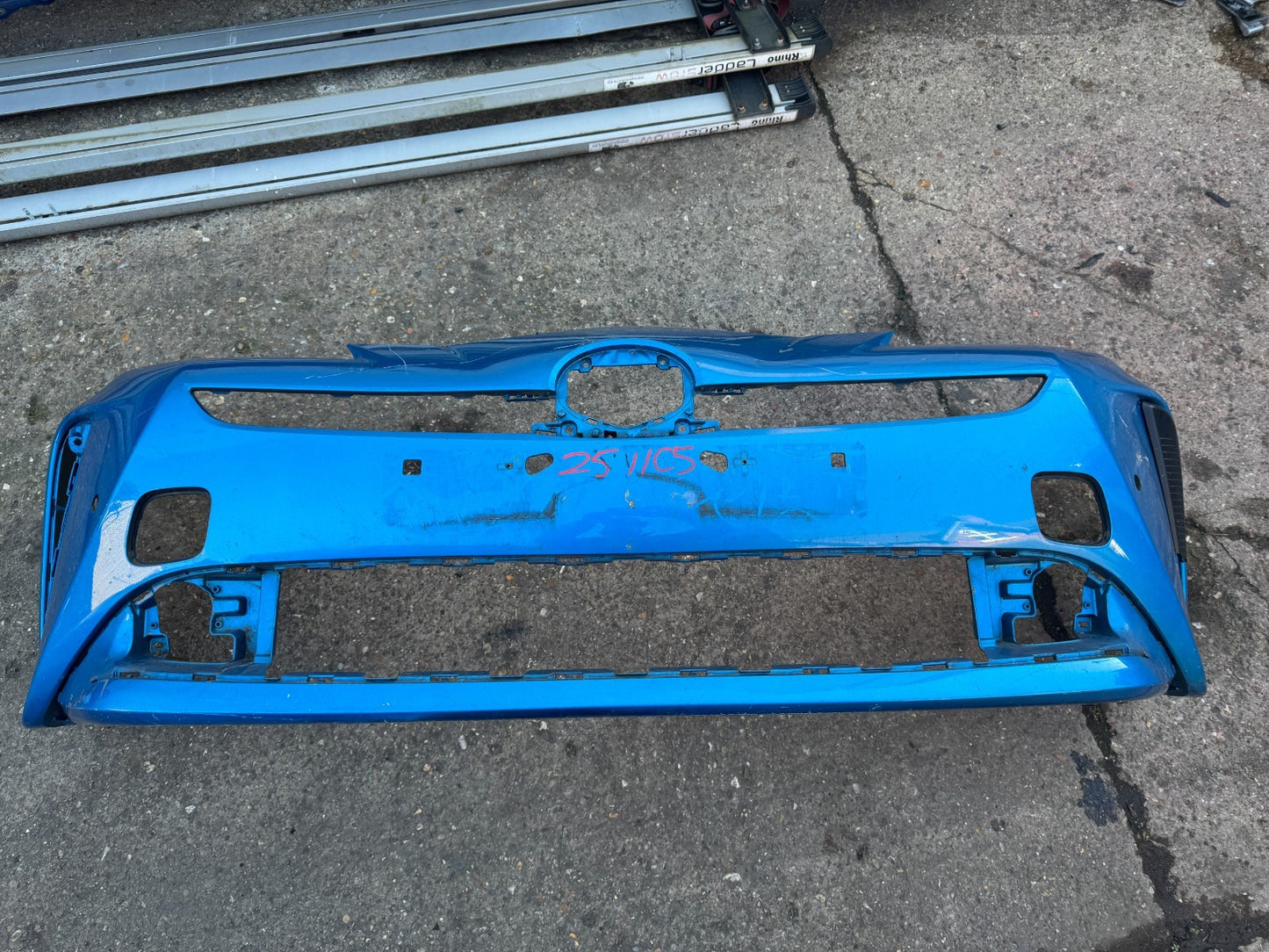 TOYOTA PRIUS 2019-22 MK4 FACELIFT front bumper genuine 52119-47E40 5211947E40