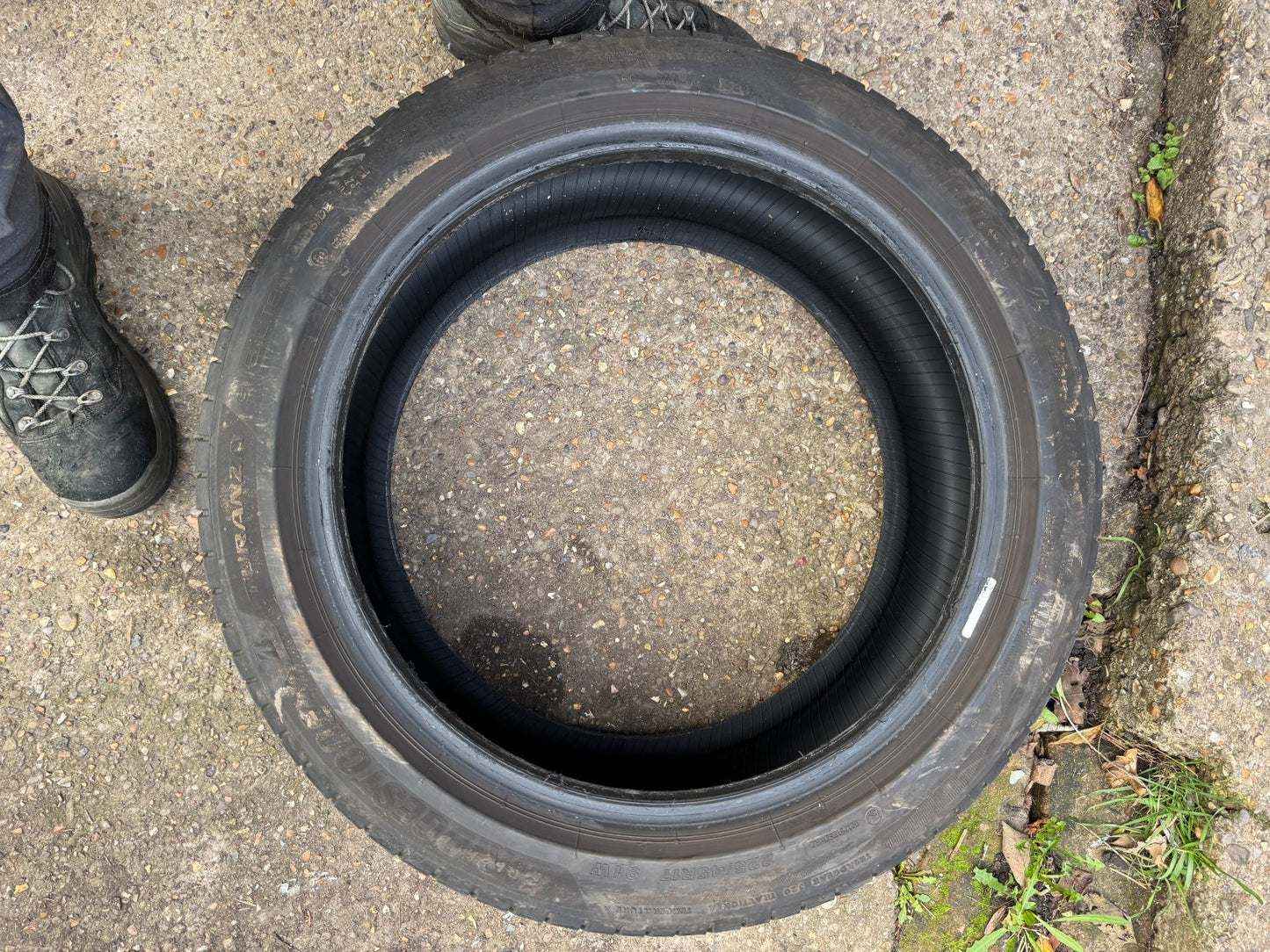 1 X Bridgestone Turanza 6 ENLITEN 5.5-6mm Tread 225/45R17 91W 225 45 17