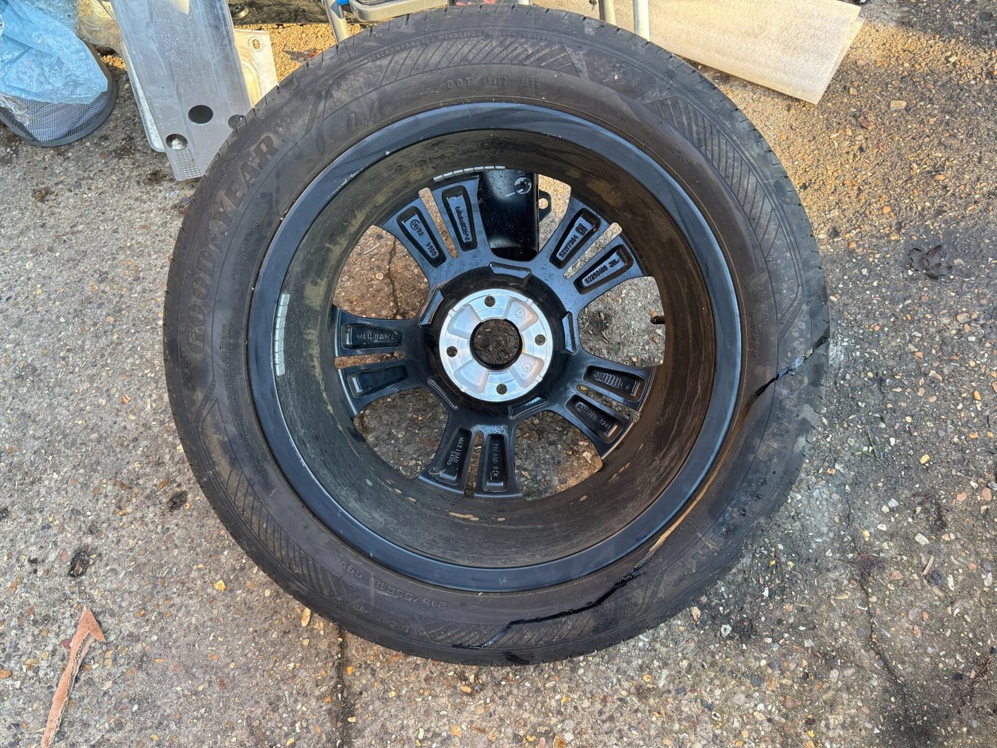 2022-2025 JEEP AVENGER SUMMIT 18" ALLOY WHEEL & TYRE 215/55/18 52197384 GREAT!