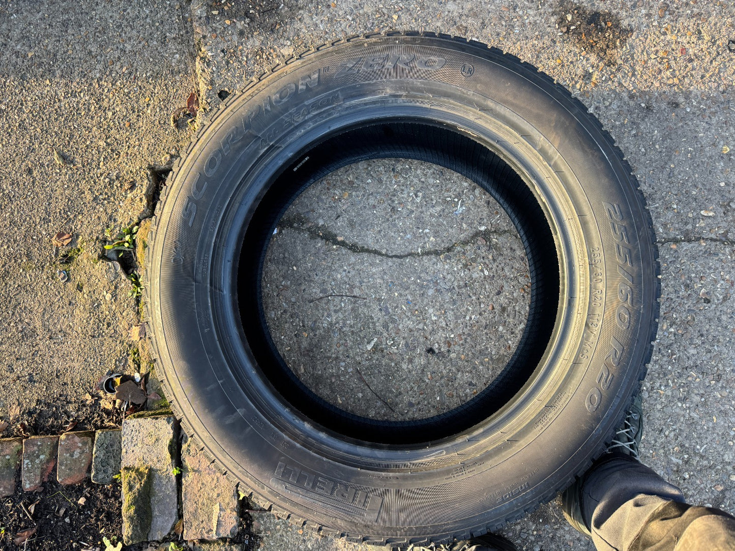 New 255 60 20 Pirelli Scorpion Zero All season Tyre FROM SPARE WHEEL NO ROAD USE