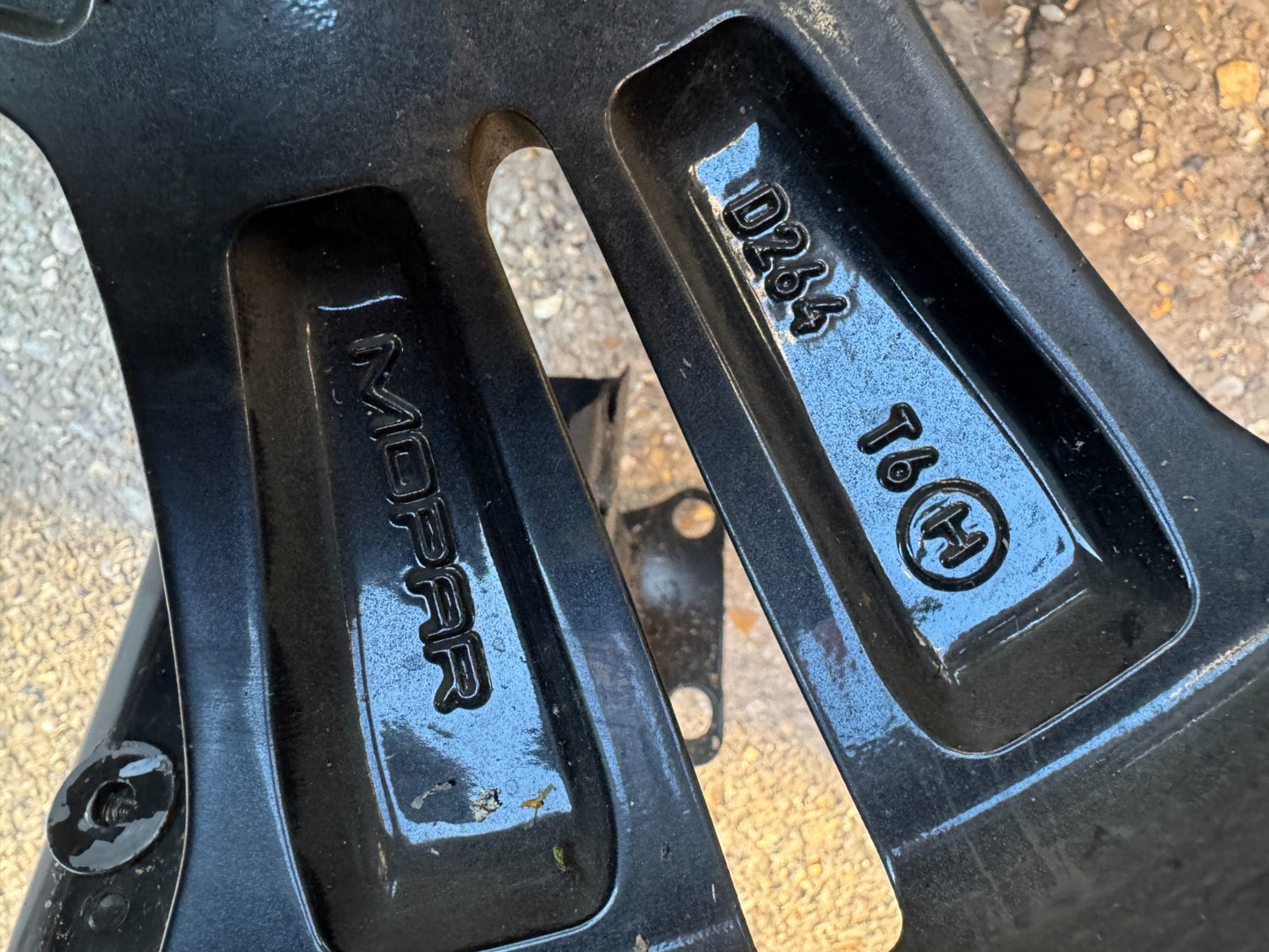 2022-2025 JEEP AVENGER SUMMIT 18" ALLOY WHEEL & TYRE 215/55/18 52197384 GREAT!