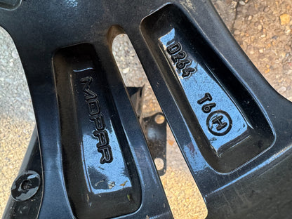 2022-2025 JEEP AVENGER SUMMIT 18" ALLOY WHEEL & TYRE 215/55/18 52197384 GREAT!