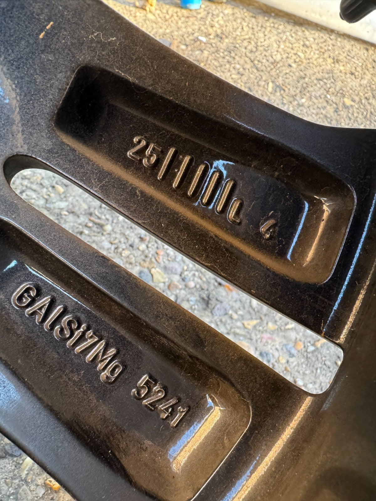 2022-2025 JEEP AVENGER SUMMIT 18" ALLOY WHEEL & TYRE 215/55/18 52197384 GREAT!