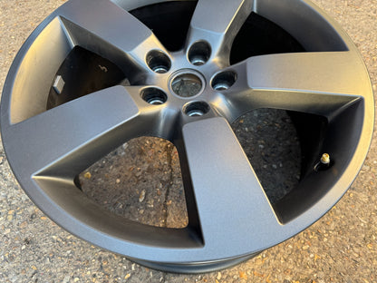 GENUINE LAND ROVER DEFENDER L663 20" 8.5J GREY ALLOY WHEEL L8B21007HA VERY GOOD!