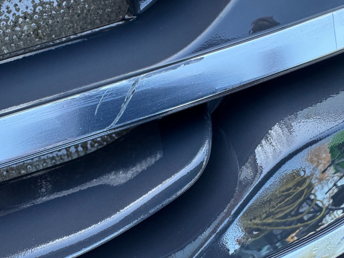 Genuine Front Grill iveco daily 2022 on chrome scratched 5802799786