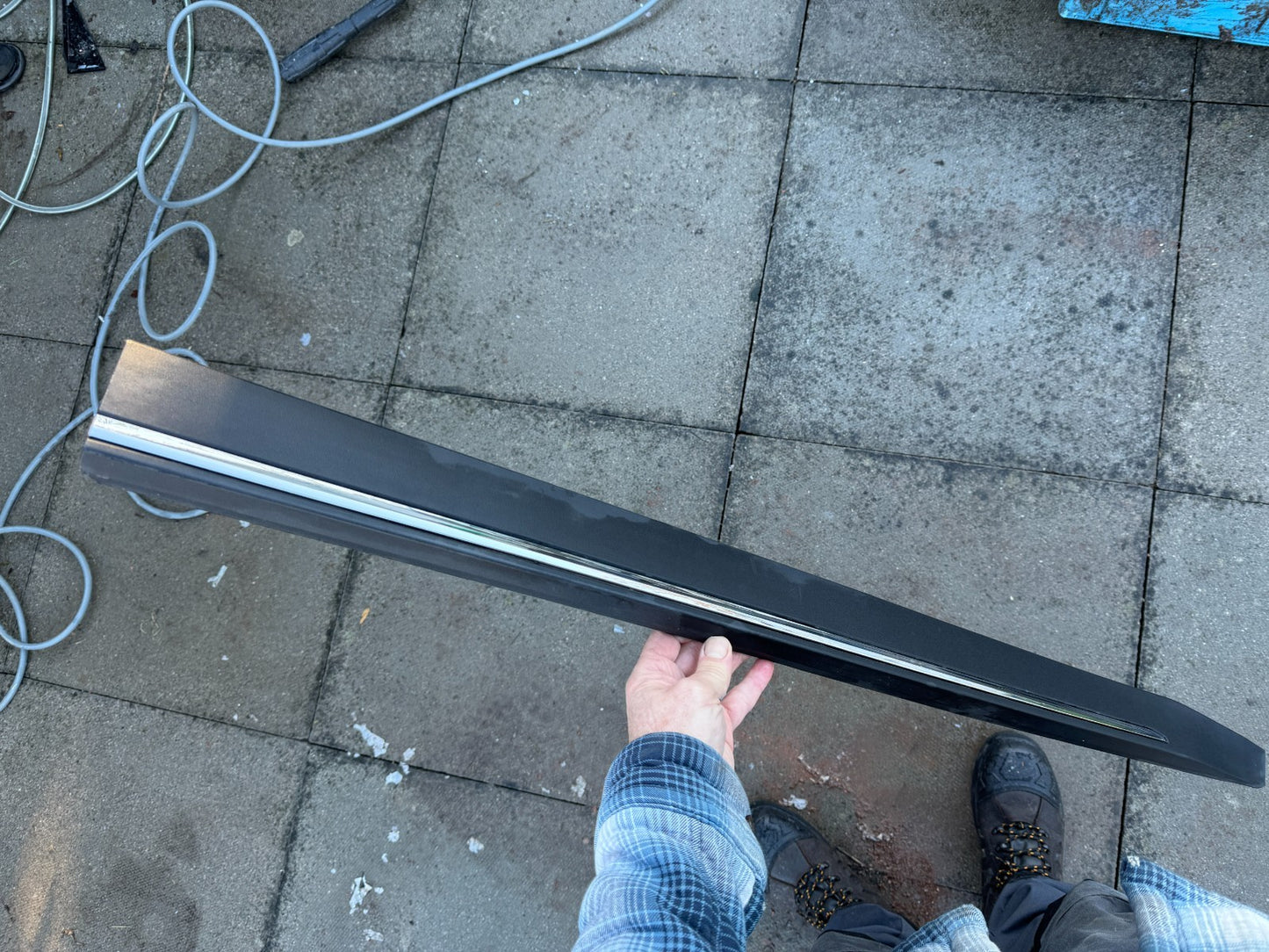 DOOR STRIP LOWER RIGHT FRONT FIAT 600 23- 735771636