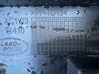 GENUINE RANGE ROVER VOGUE L460 REAR RIGHT DOOR LOWER MOULD 2022-ON M8E2274A48