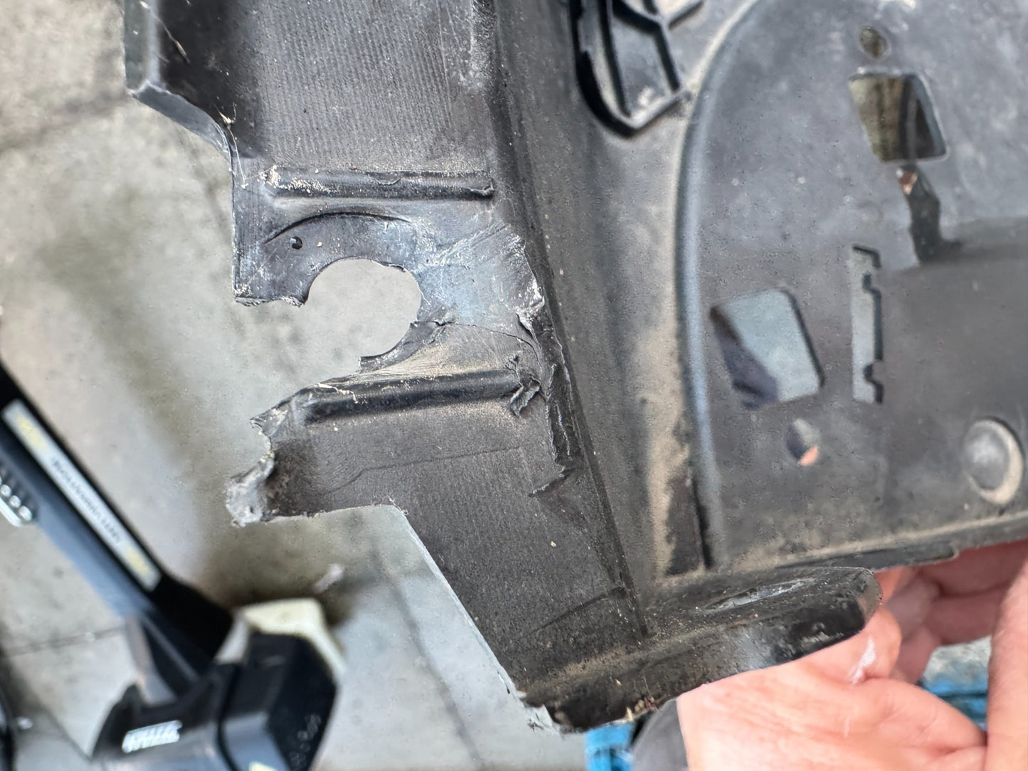 Ford Kuga Front Bumper Under Tray 2020 TO 2024 LV4B-A8B384-J Genuine Damaged