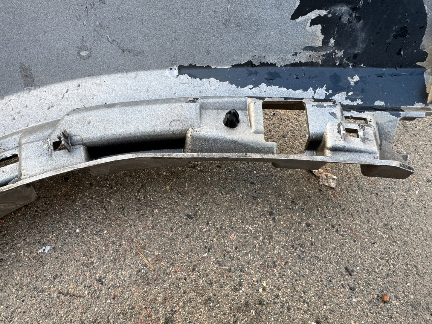 LAND ROVER DEFENDER L663 2020-24 FRONT LEFT WHEEL ARCH S8BM-16A075