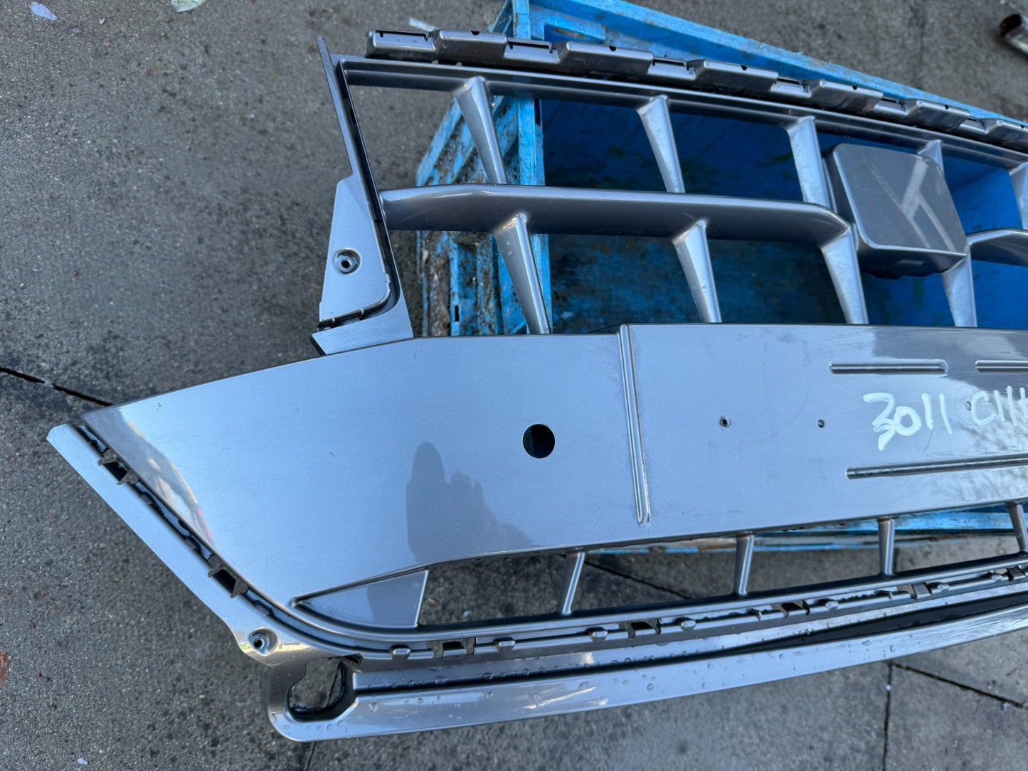 CUPRA LEON Front Grill 2025-On | OEM 5FA853667H Used Genuine REAR DAMAGE